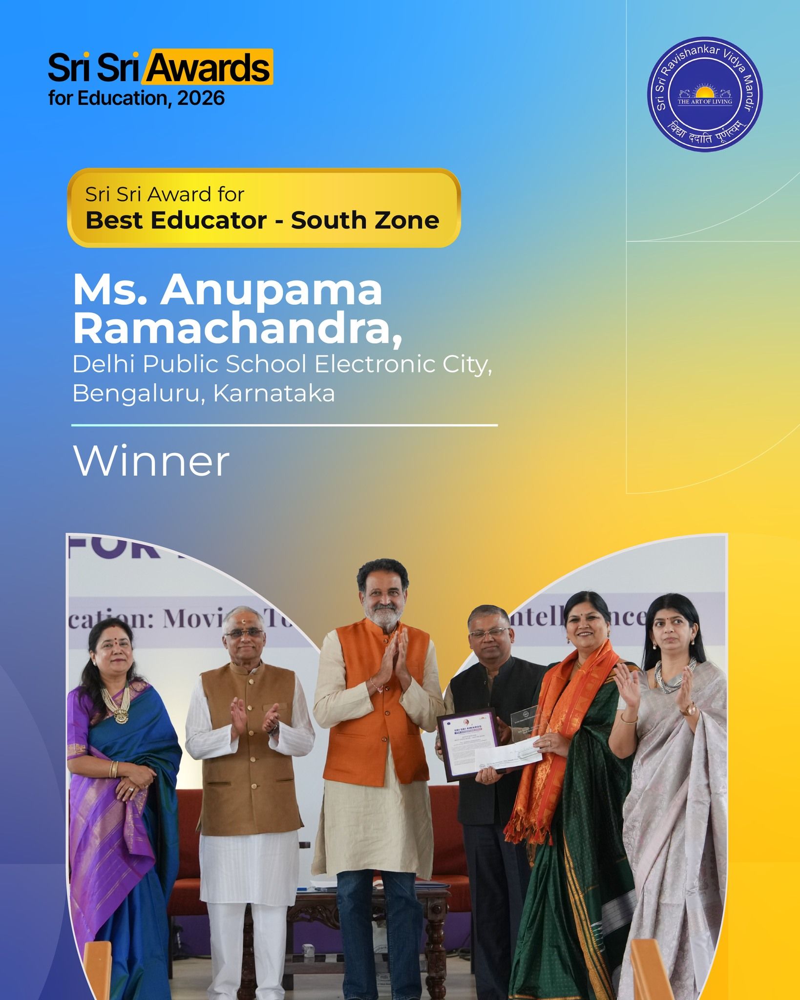 srisri awards - best educator- south zone-2.jpg